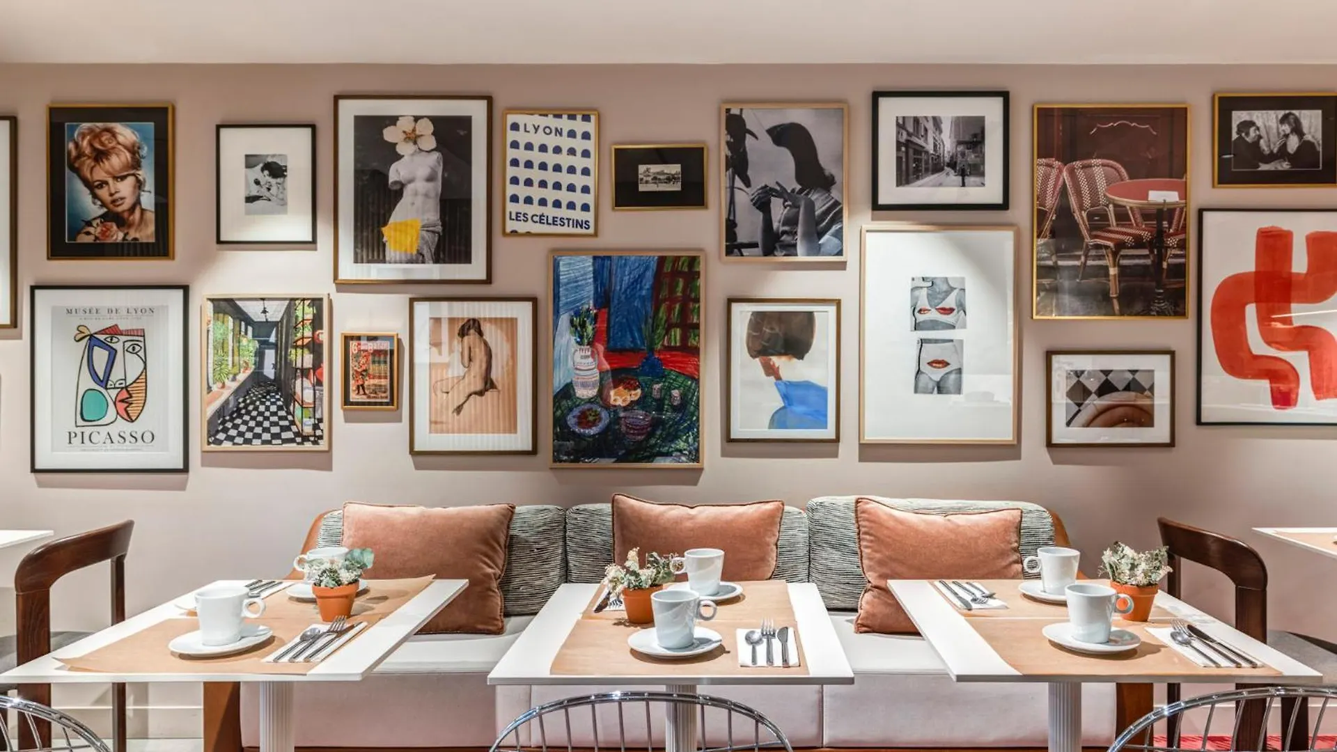 Republik Hotel Lyon