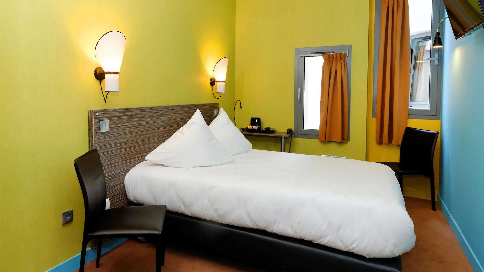 Republik Hotel Lyon 3*,  France
